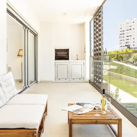 Relaxing Pool In Private Terrace *