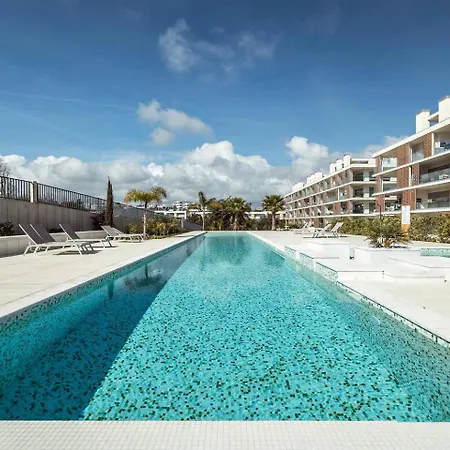 Relaxing Pool In Private Terrace *