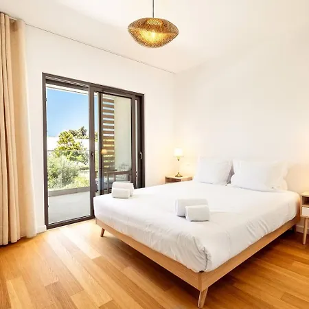 아파트 Modern 1-bed With Terrace *